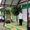 Melalui Upacara Senin, Pengawas Madrasah Ingatkan Budaya Disiplin